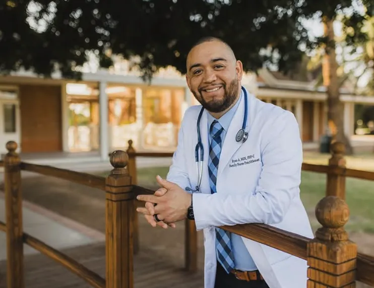 Ryan Arvizo, FNP-C